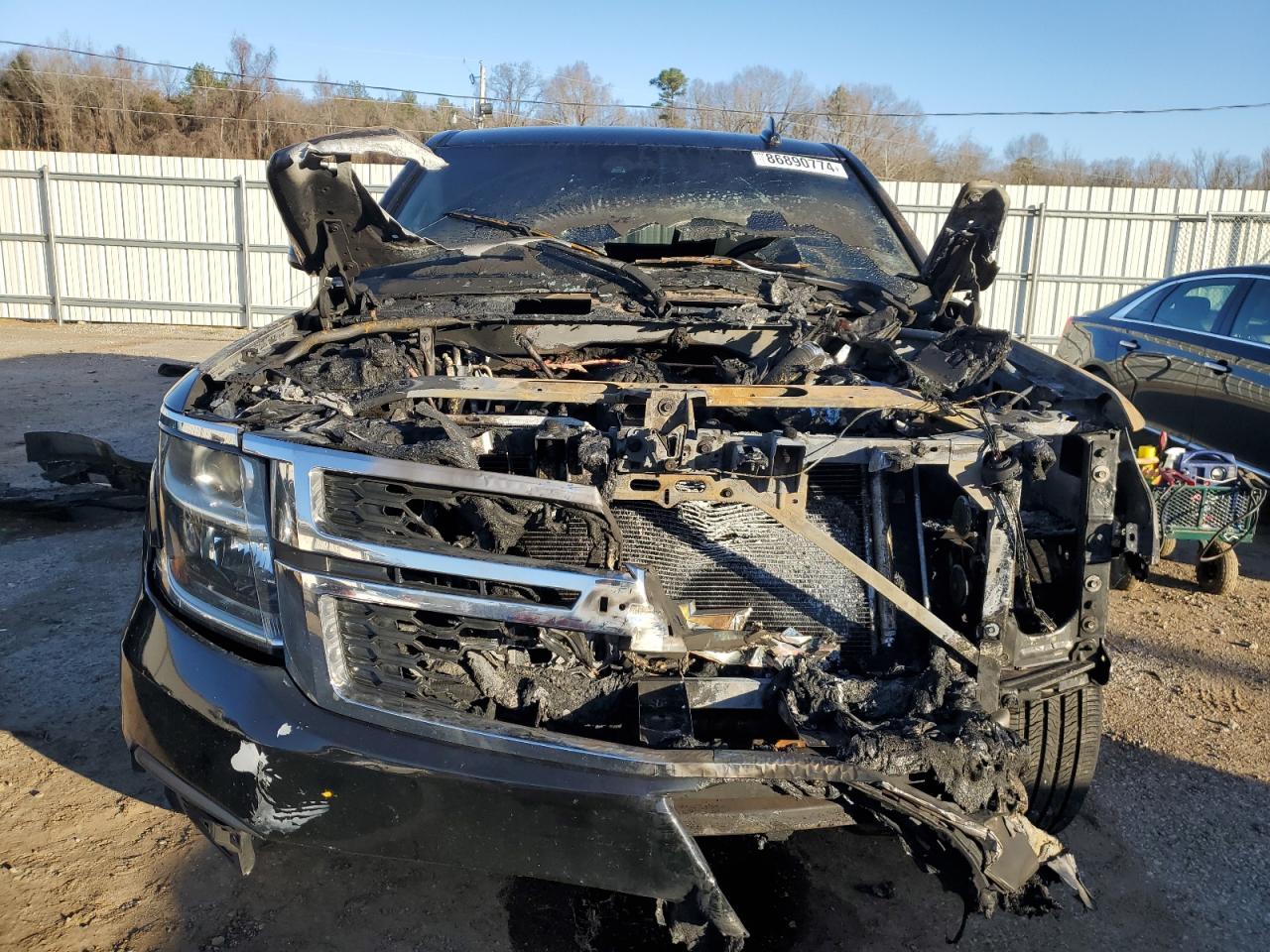 2019 Chevrolet Suburban - Image 5