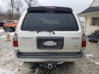 2000 Toyota 4Runner Limited იყიდება Northfield-ში, OH - Front End