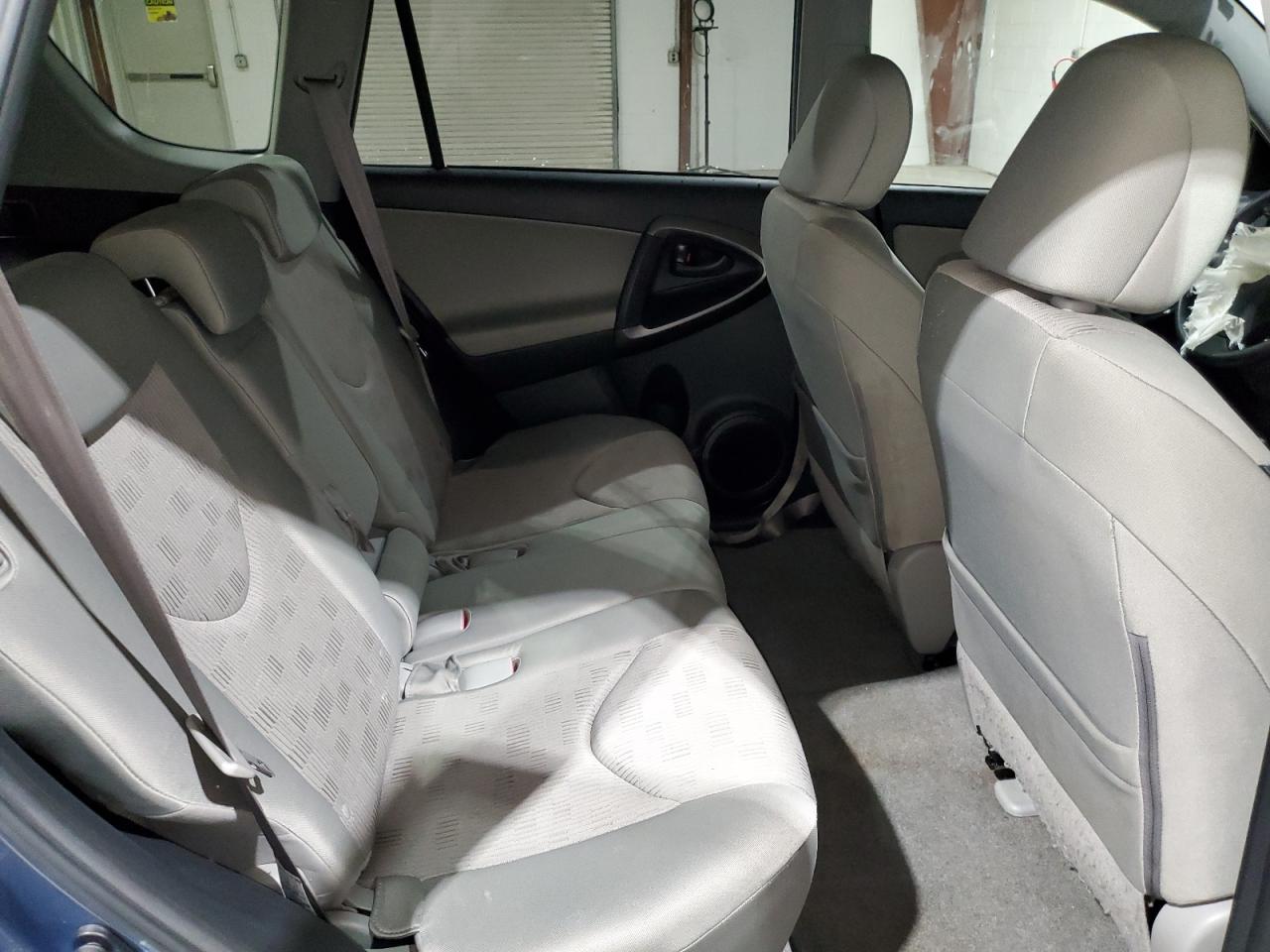 2009 Toyota RAV 4 - Image 11