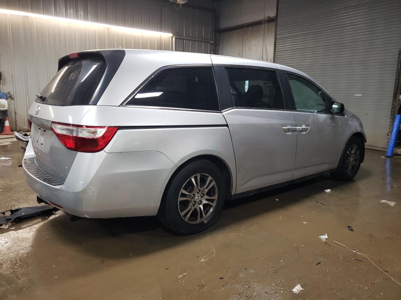 2013 Honda Odyssey - Image 3