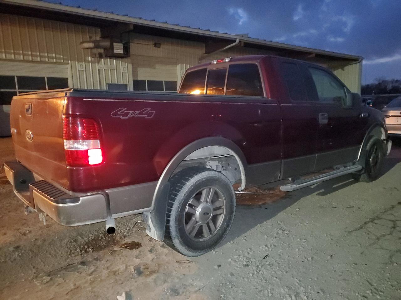 2005 Ford F-150 - Image 3