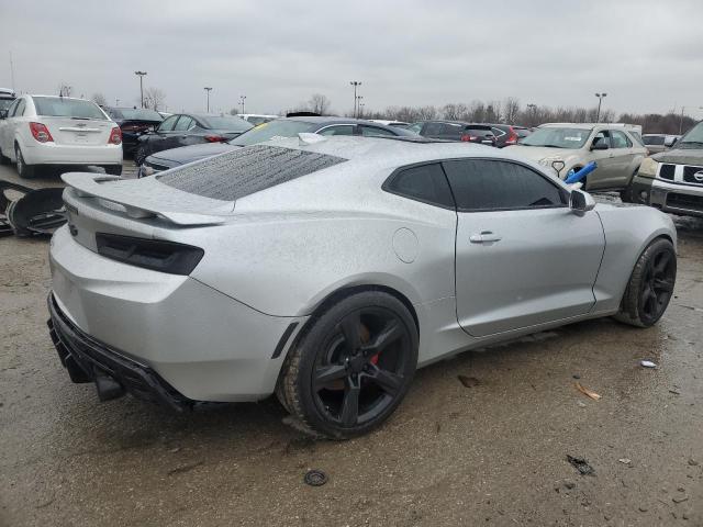  CHEVROLET CAMARO 2017 Srebrny