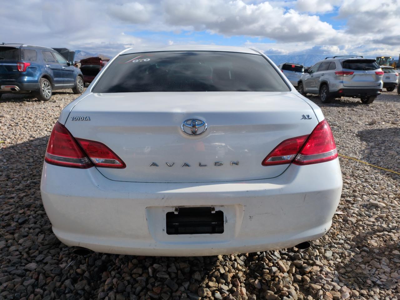2005 Toyota Avalon Xl VIN: 4T1BK36B75U003423 Lot: 82494284