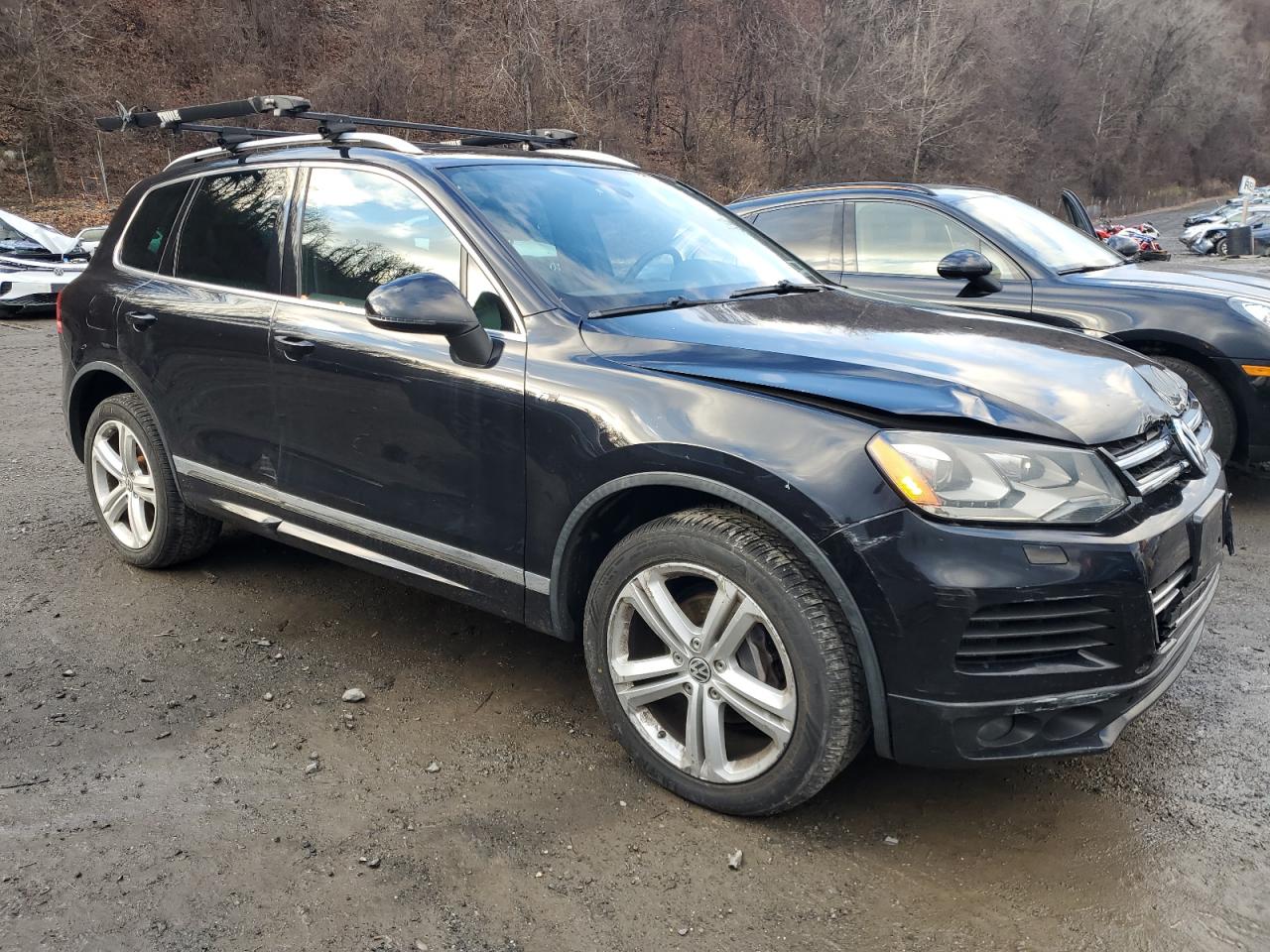 2014 Volkswagen Touareg - Image 4