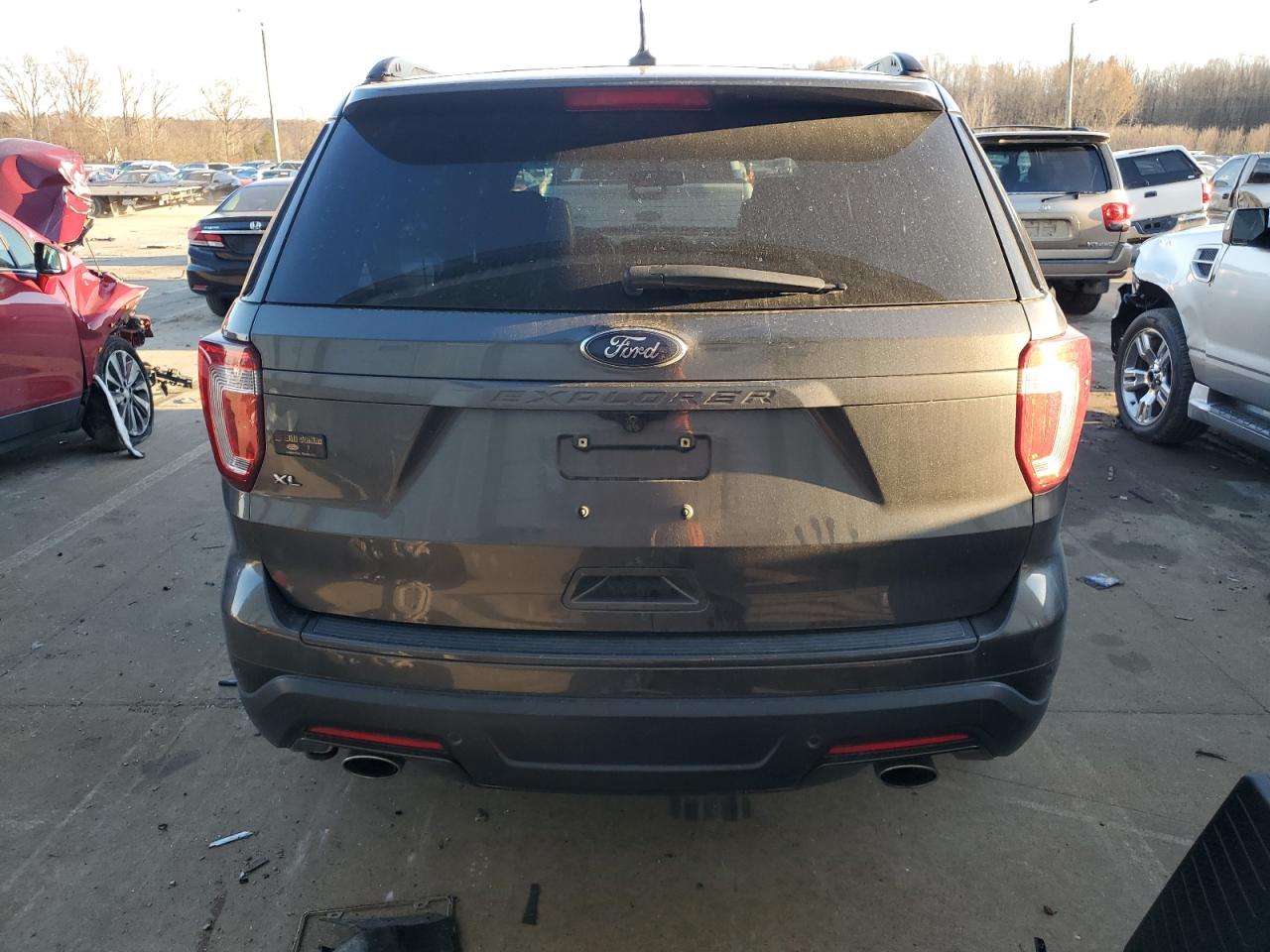2018 Ford Explorer - Image 6