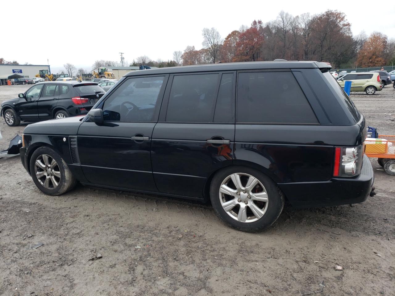 2011 Land Rover Range Rover - Image 2