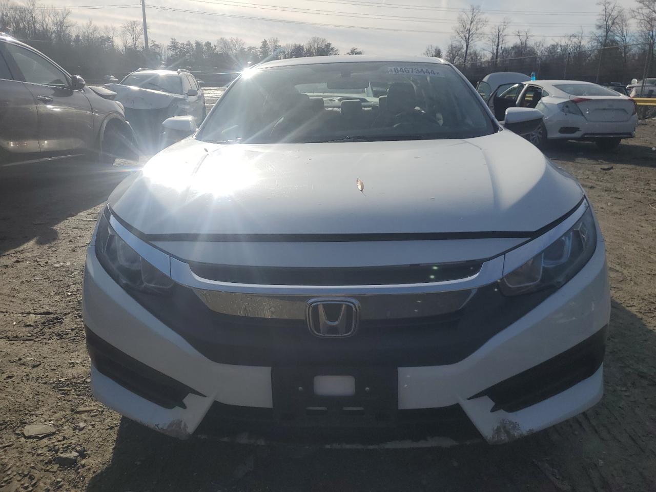 19XFC2F7XJE207330 - 2018 Honda CIVIC - #undefined