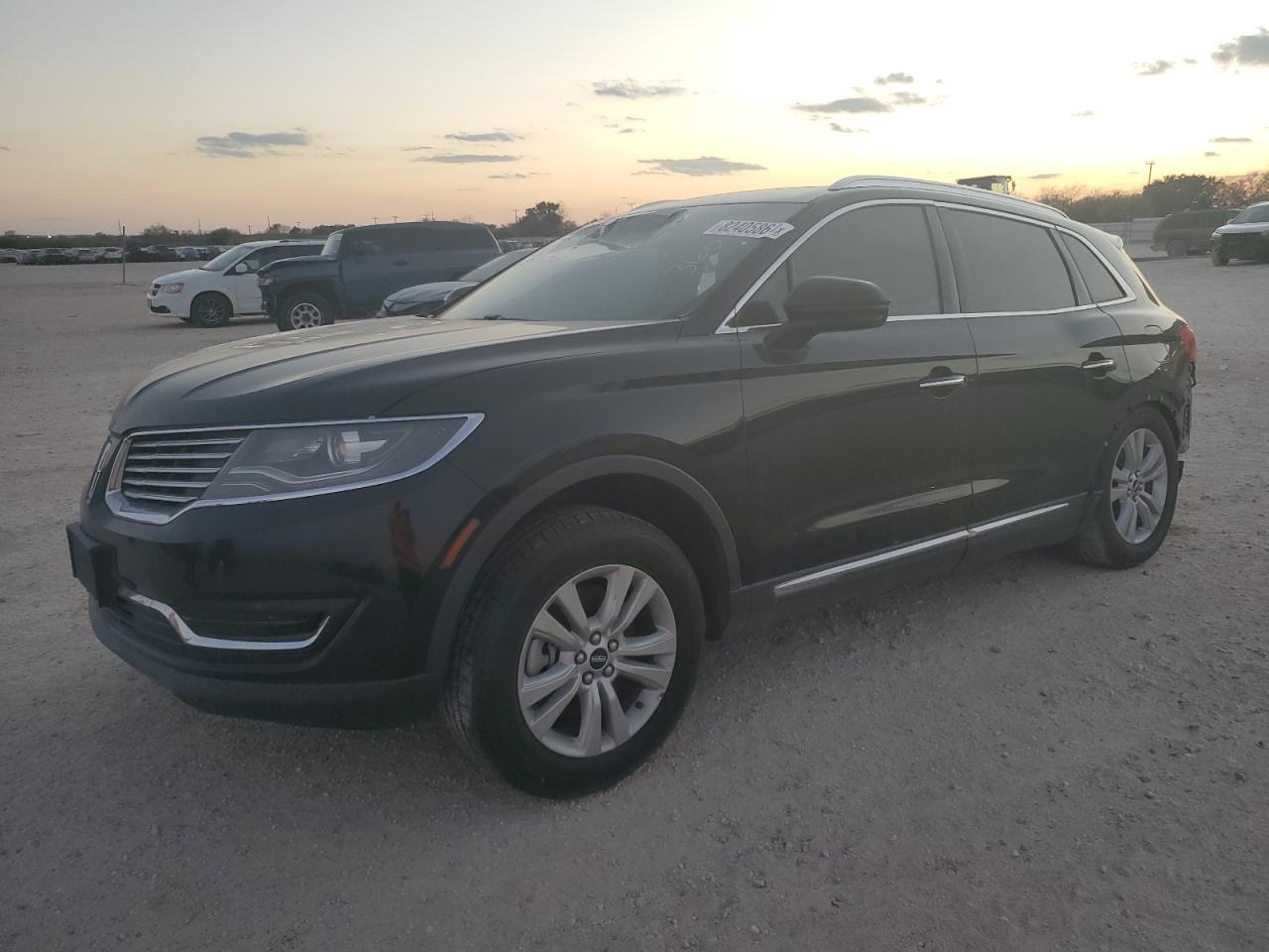 VIN 2LMPJ6JR5HBL11557 2017 LINCOLN MKX no.1