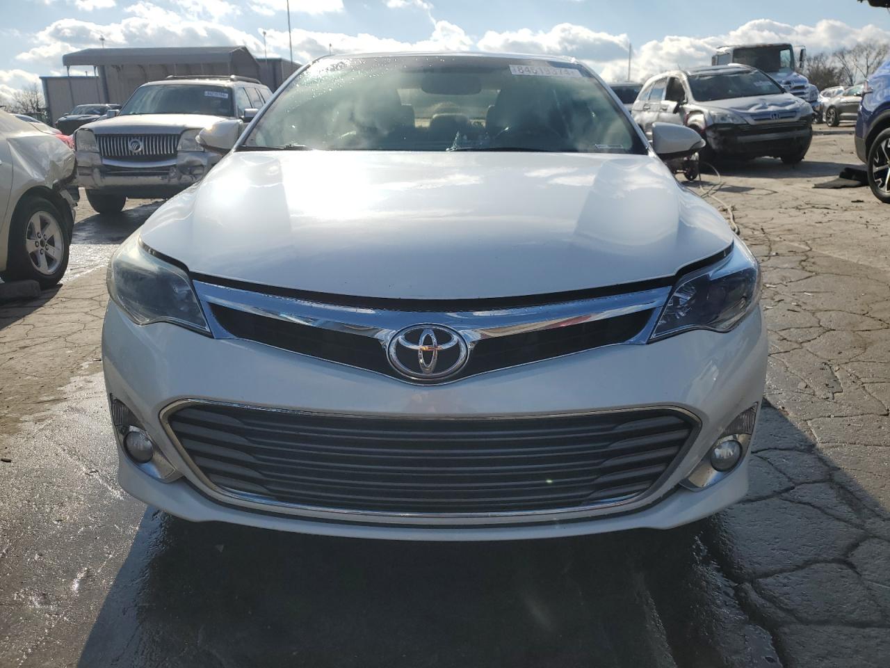 2013 Toyota Avalon - Image 5
