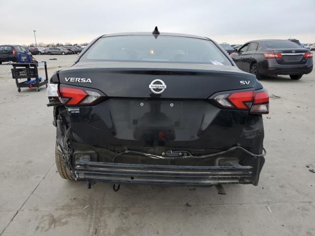  NISSAN VERSA 2021 Czarny