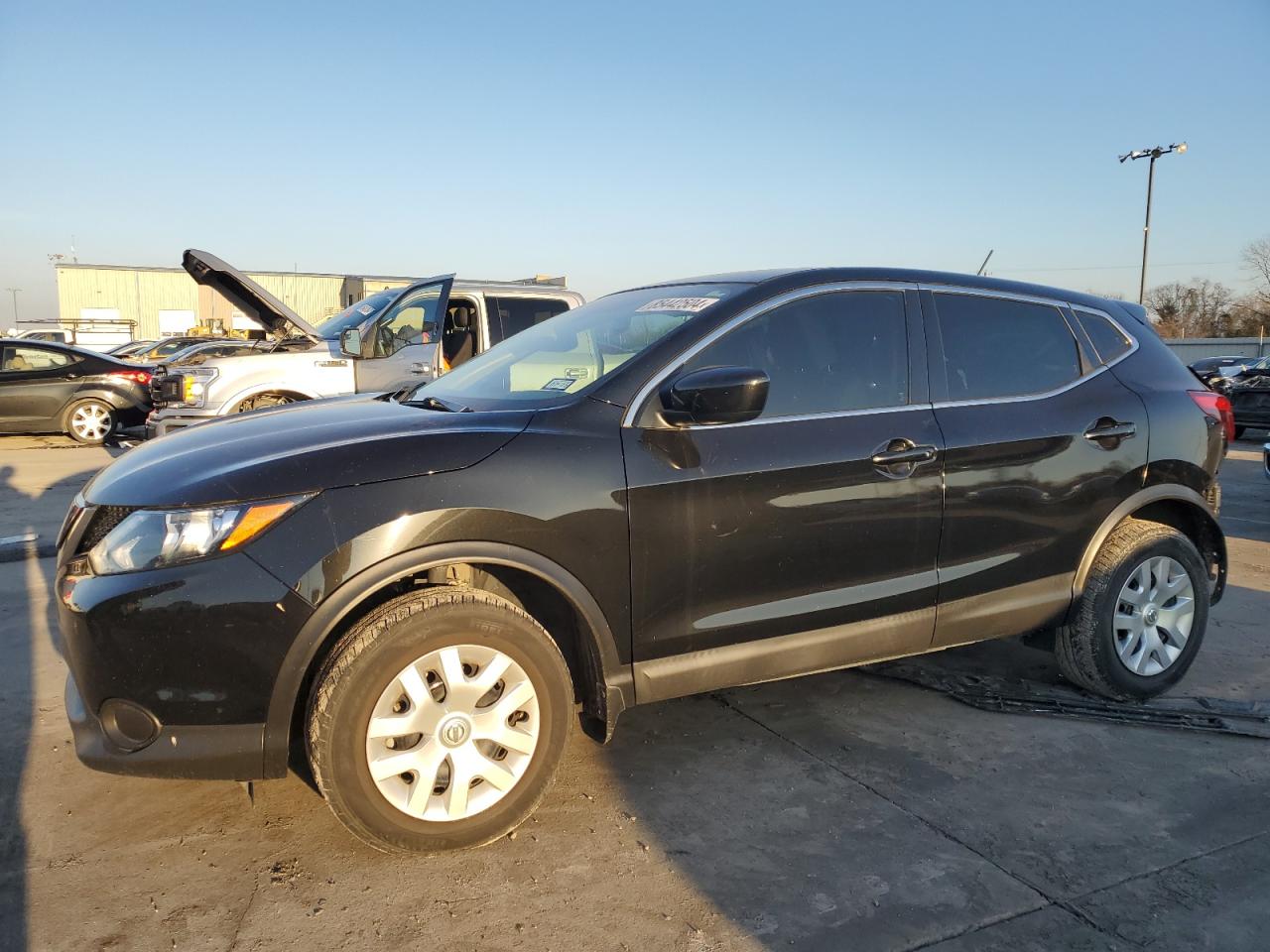 VIN JN1BJ1CPXKW525932 2019 NISSAN ROGUE no.1