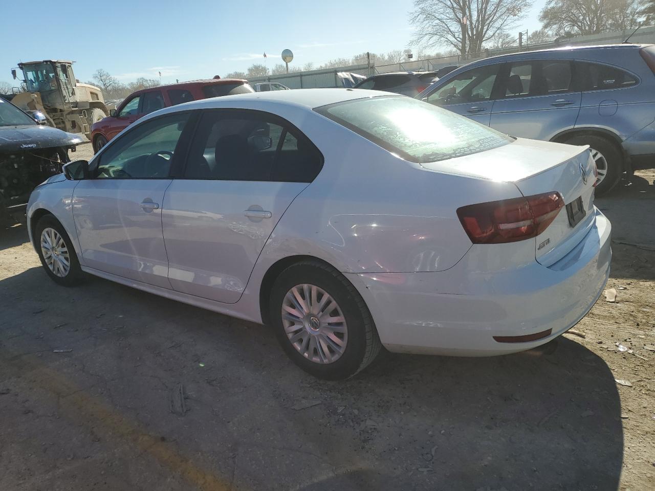 2016 Volkswagen Jetta - Image 2