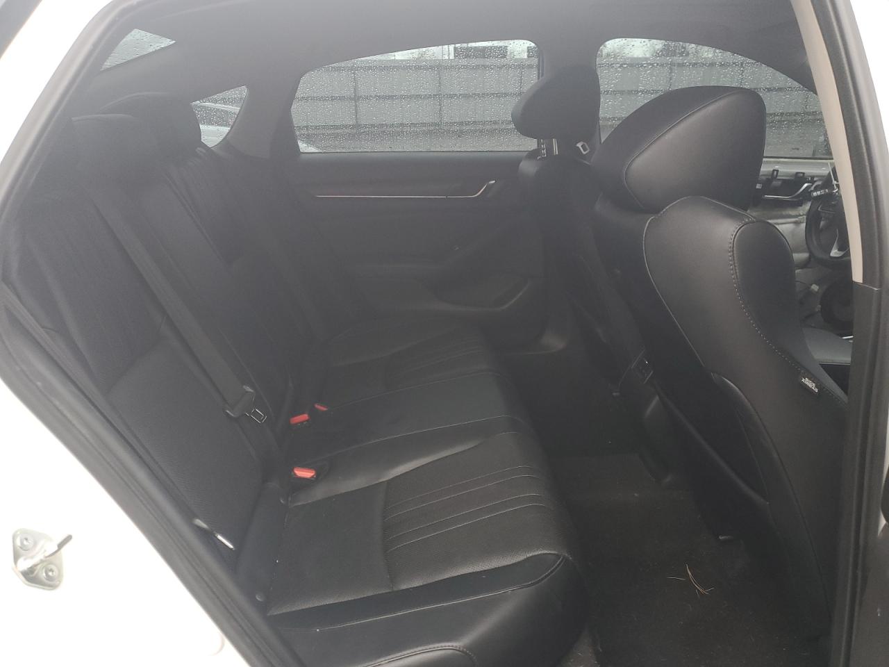 2018 Honda Accord - Image 10