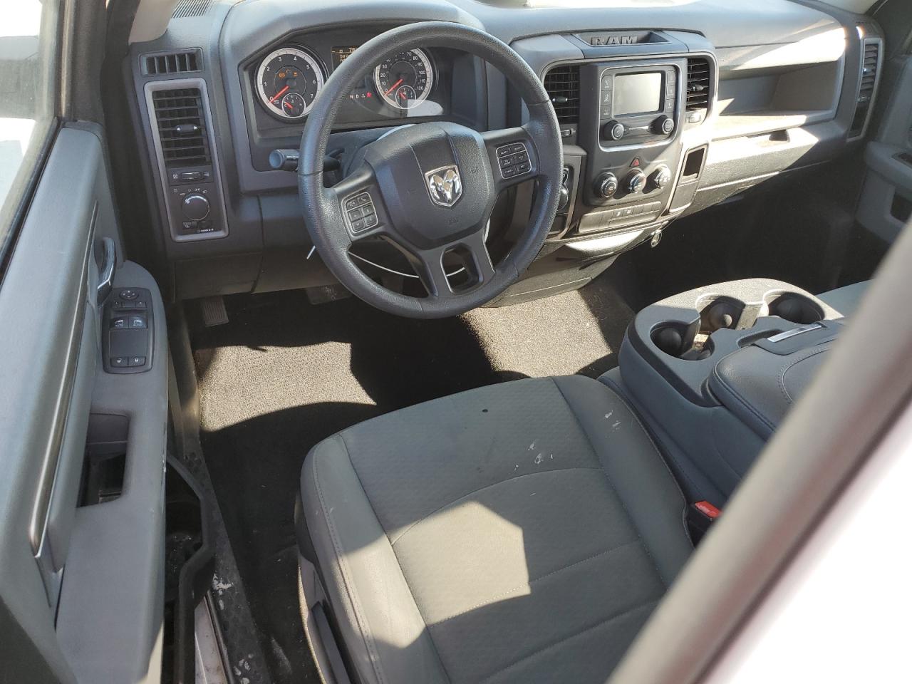 2018 Ram 1500 St VIN: 3C6JR6DT1JG177954 Lot: 85703974