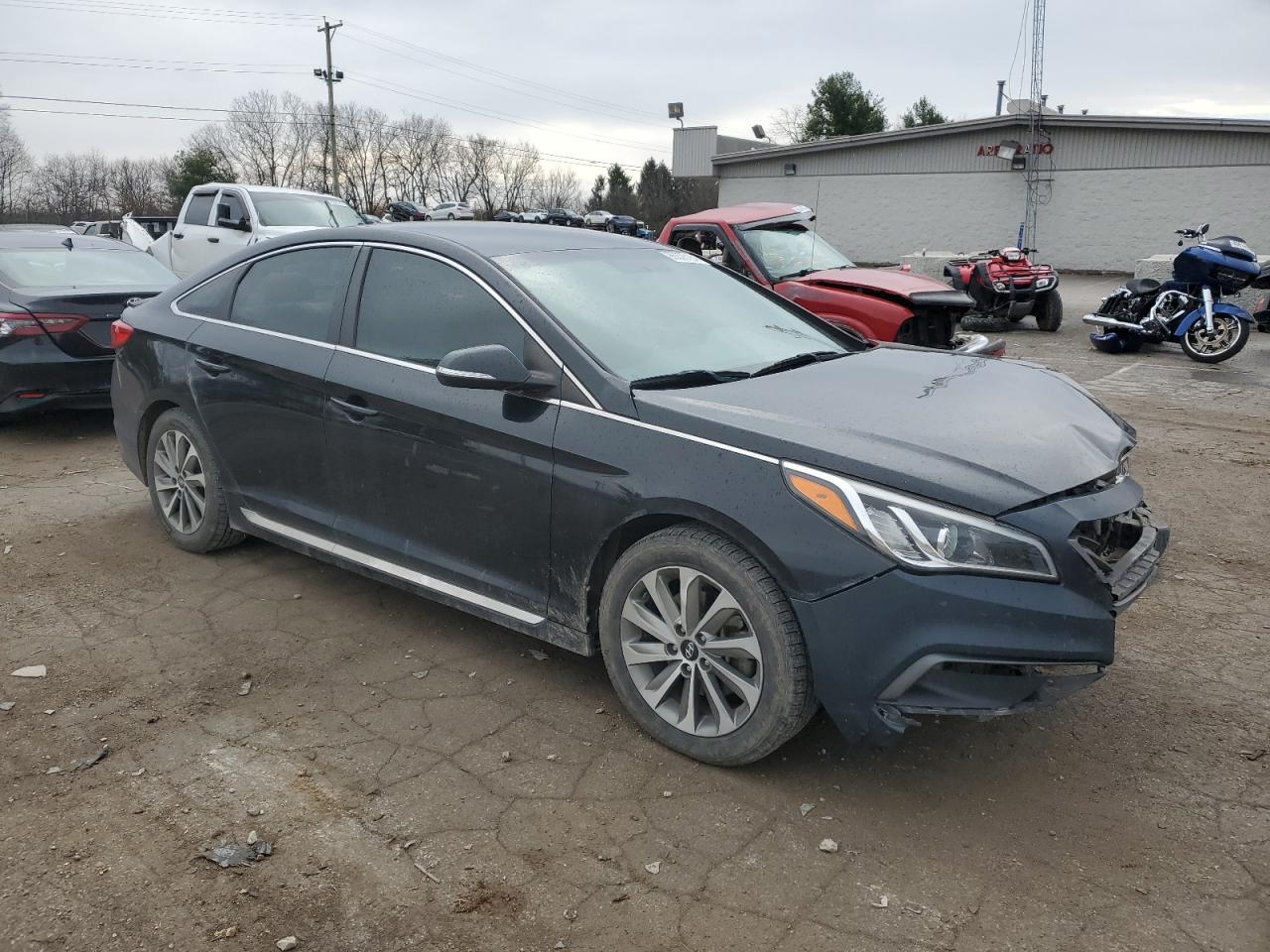 2016 Hyundai Sonata - Image 4