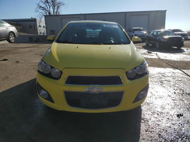  CHEVROLET SONIC 2016 Желтый