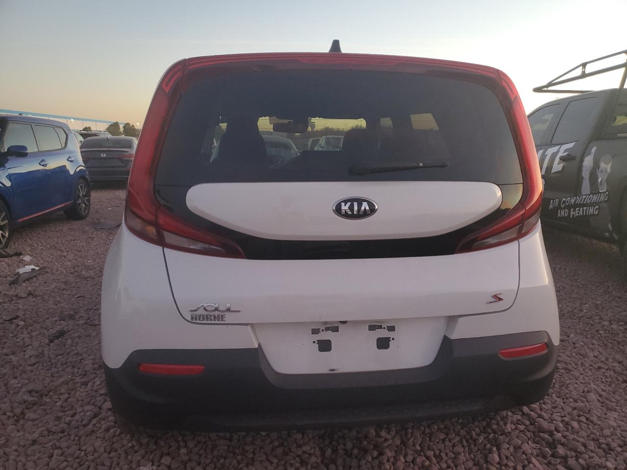 2020 Kia Soul Lx VIN: KNDJ23AU7L7701969 Lot: 83043064