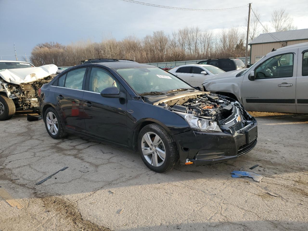 VIN 1G1P75SZ7E7163853 2014 CHEVROLET CRUZE no.4