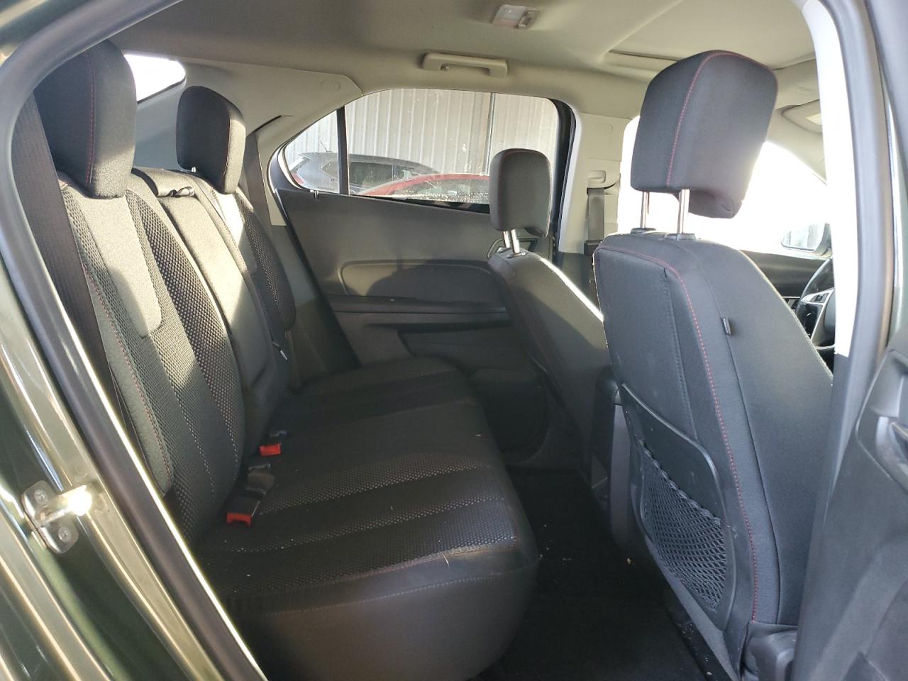 2015 Chevrolet Equinox - Image 11