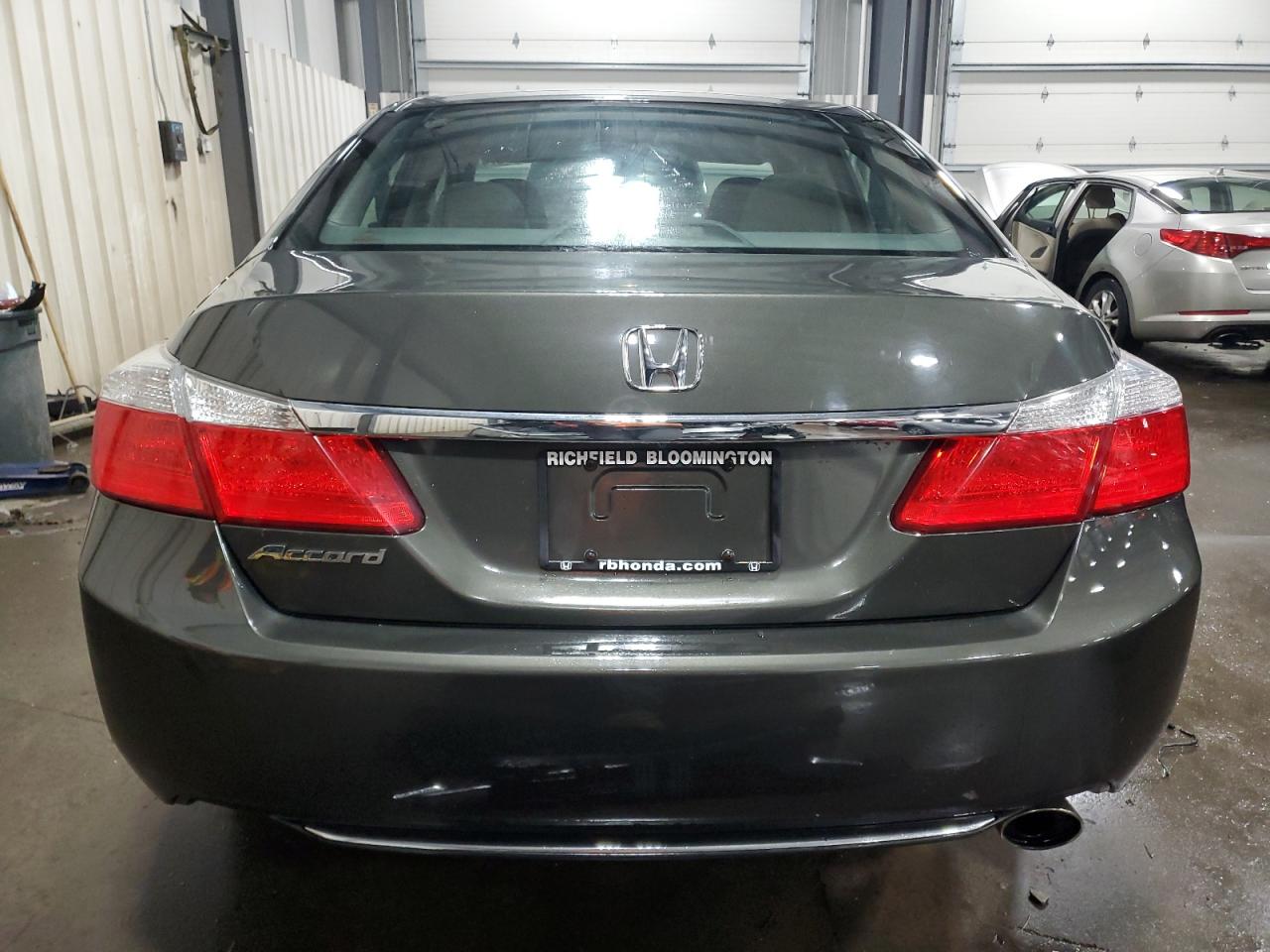 VIN 1HGCR2F34DA240363 2013 HONDA ACCORD no.6