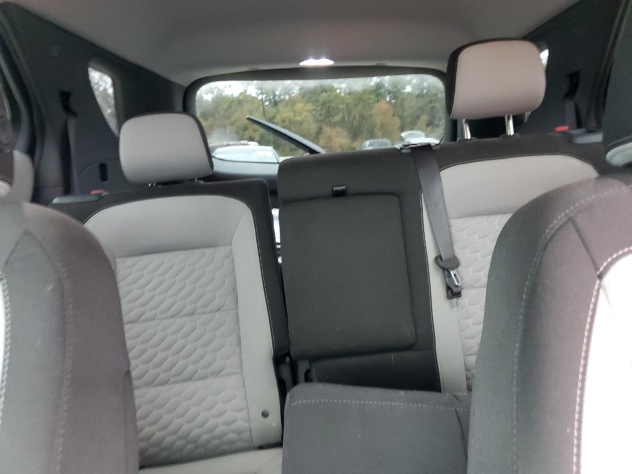2020 Chevrolet Equinox - Image 10