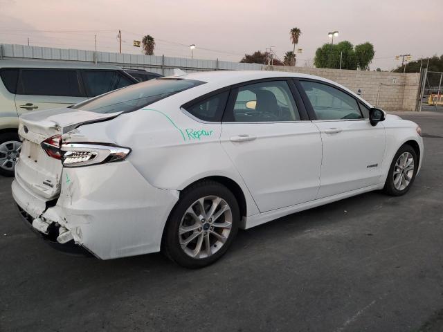  FORD FUSION 2019 Biały