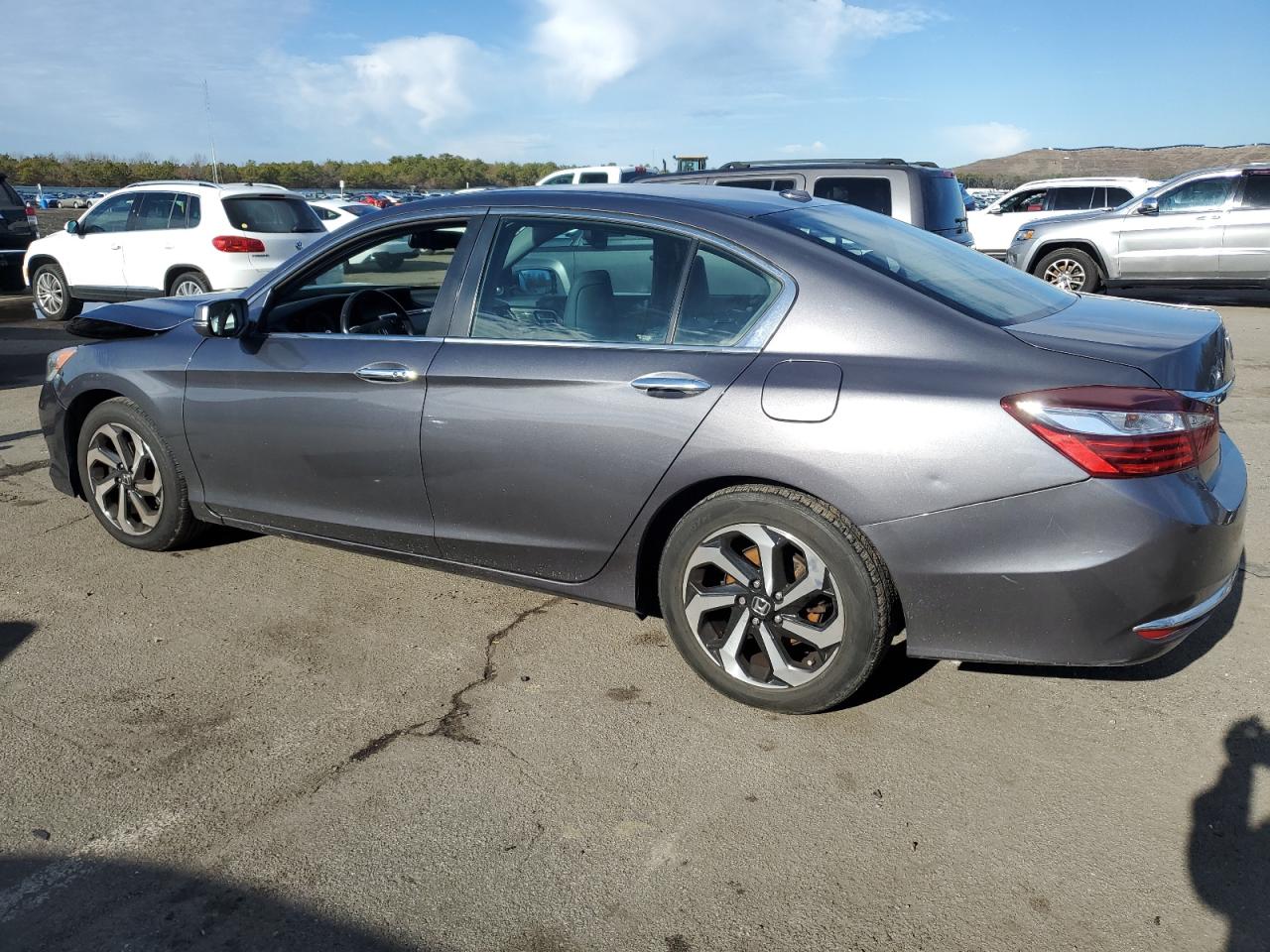 VIN 1HGCR2F87HA196067 2017 HONDA ACCORD no.2