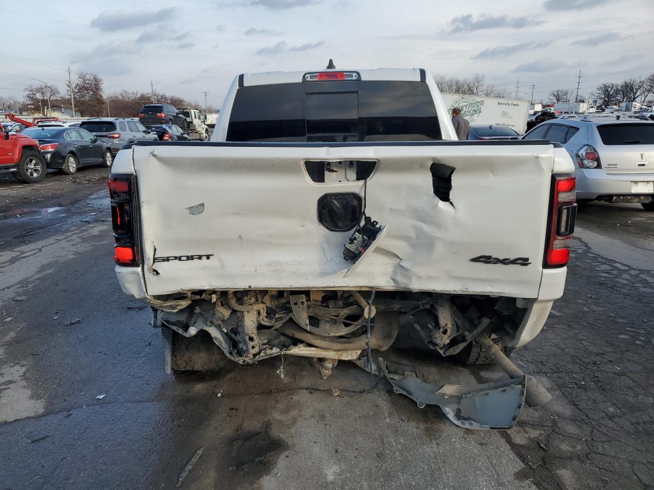2019 RAM 1500 - Image 6