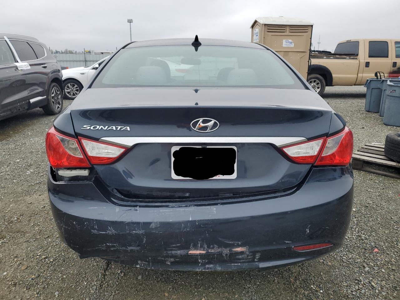 2011 Hyundai Sonata - Image 6