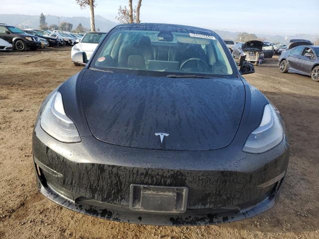  TESLA MODEL 3 2023 Чорний