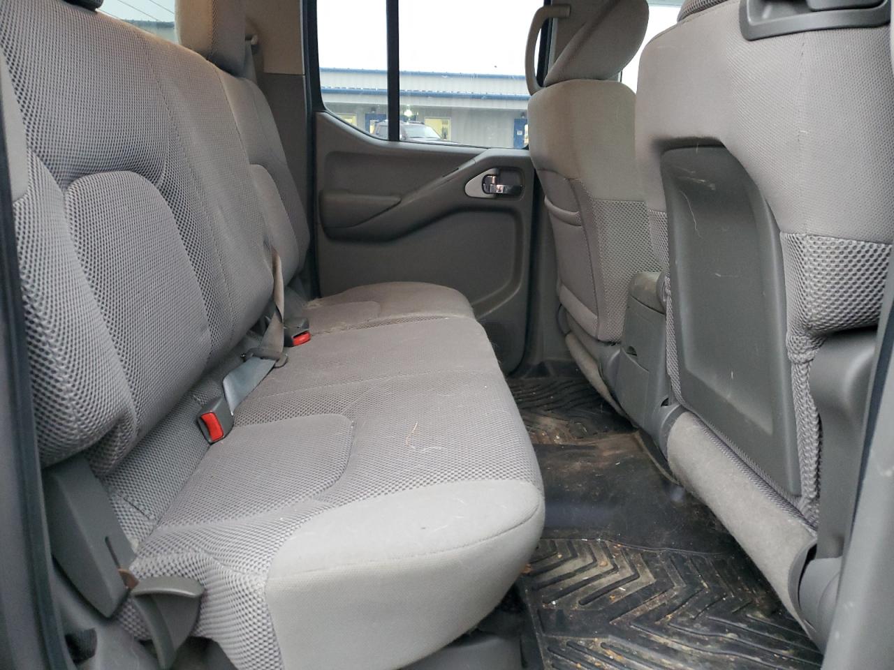 2012 Nissan Navara (Frontier) - Image 10