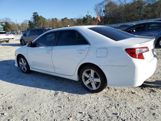  TOYOTA CAMRY 2013 Biały