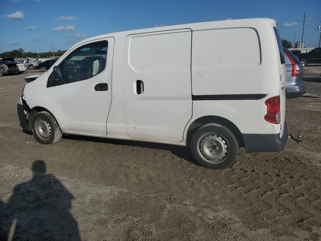 2018 Nissan NV - Image 2