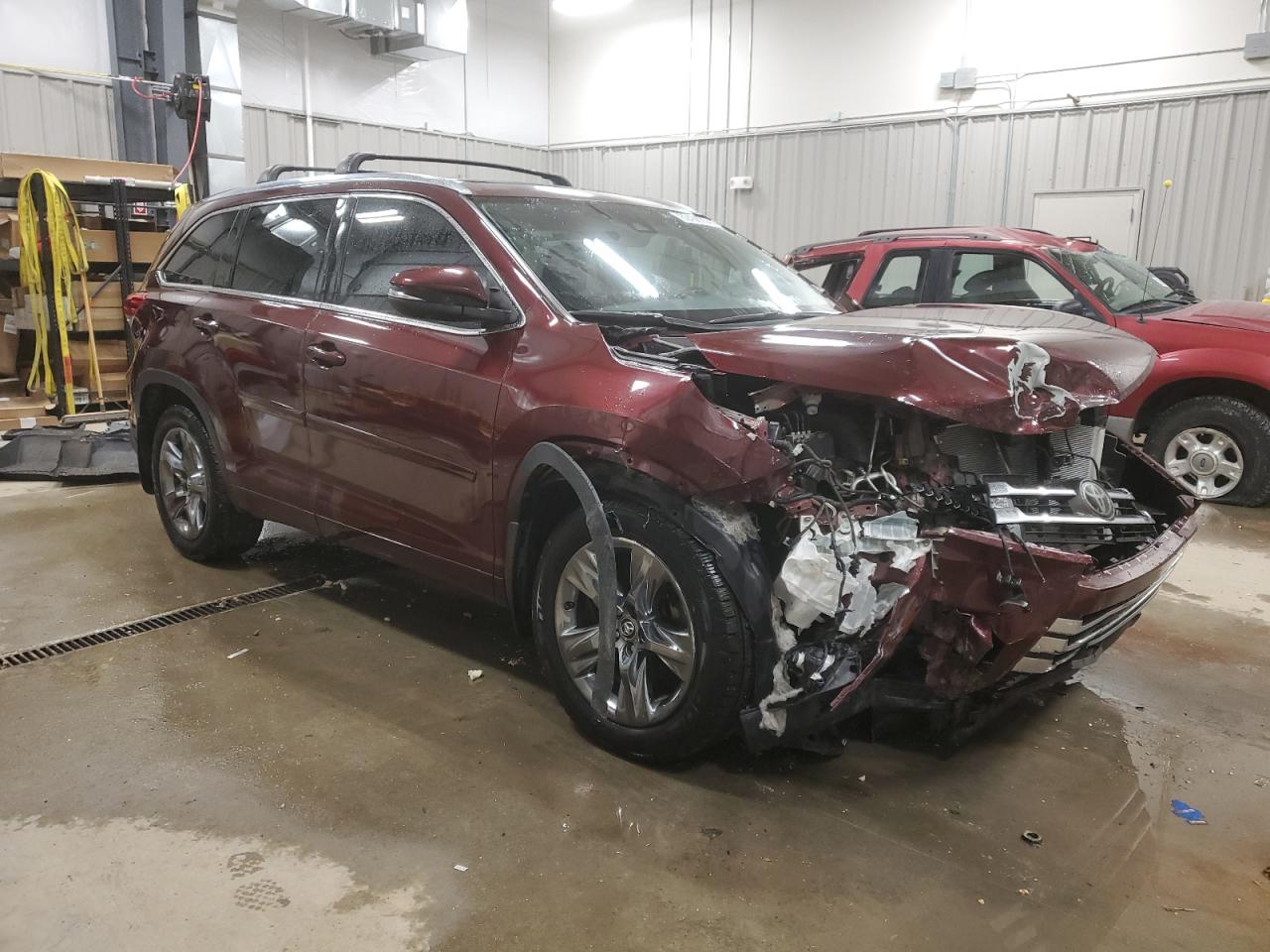 VIN 5TDDZRFHXJS862035 2018 TOYOTA HIGHLANDER no.4