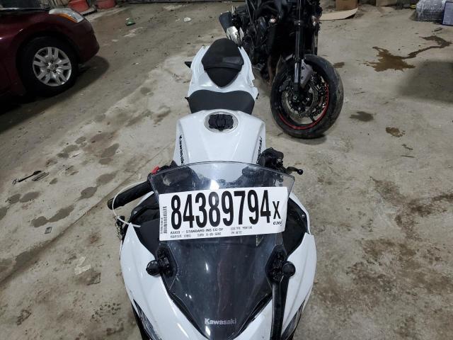 2020 KAWASAKI EX400 