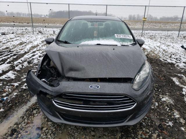  FORD FIESTA 2016 Сірий