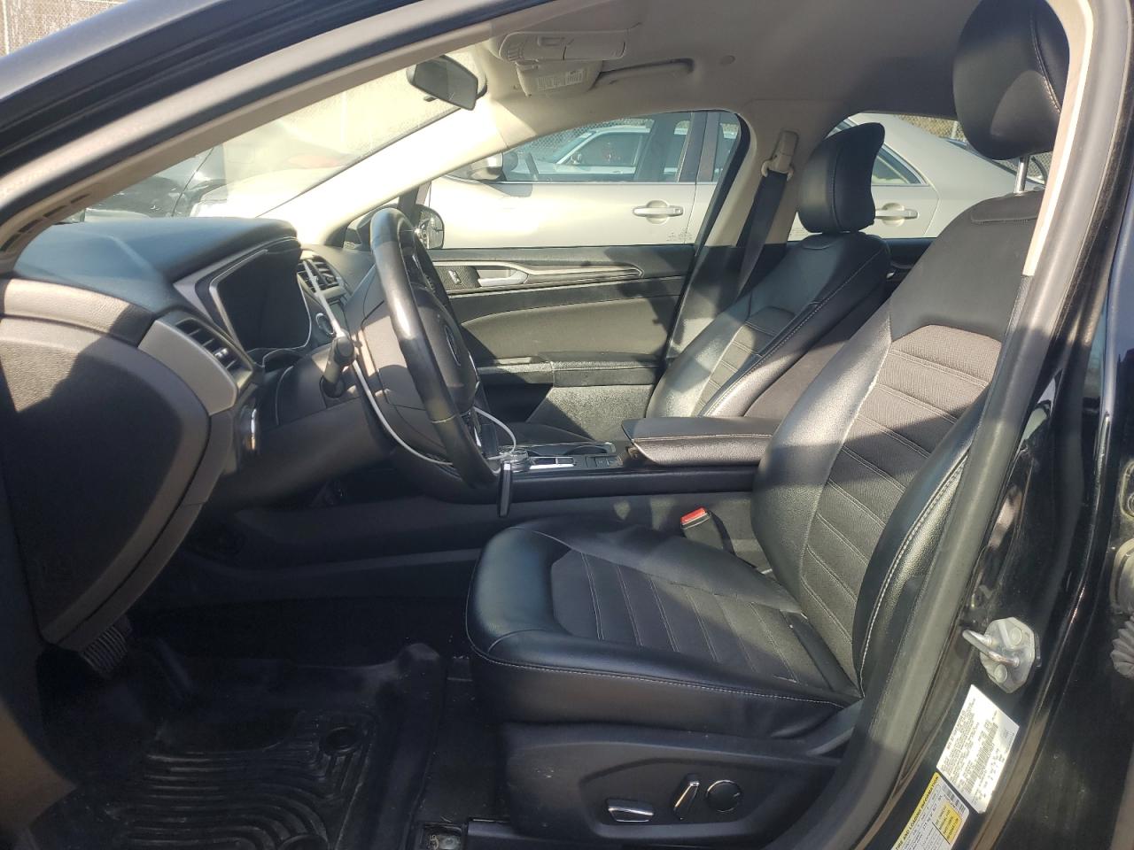 2017 Ford Fusion - Image 7