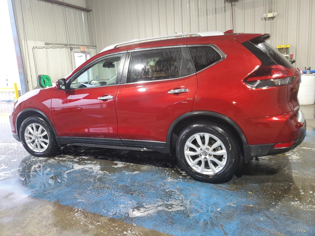 2020 Nissan Rogue - Image 2