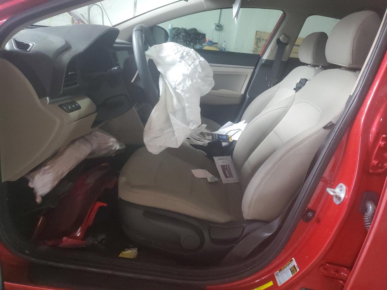 2020 Hyundai Elantra - Image 7