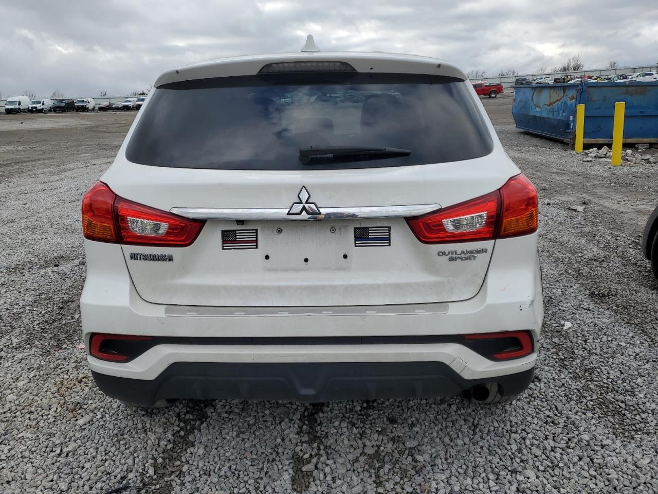 2019 Mitsubishi Outlander - Image 6
