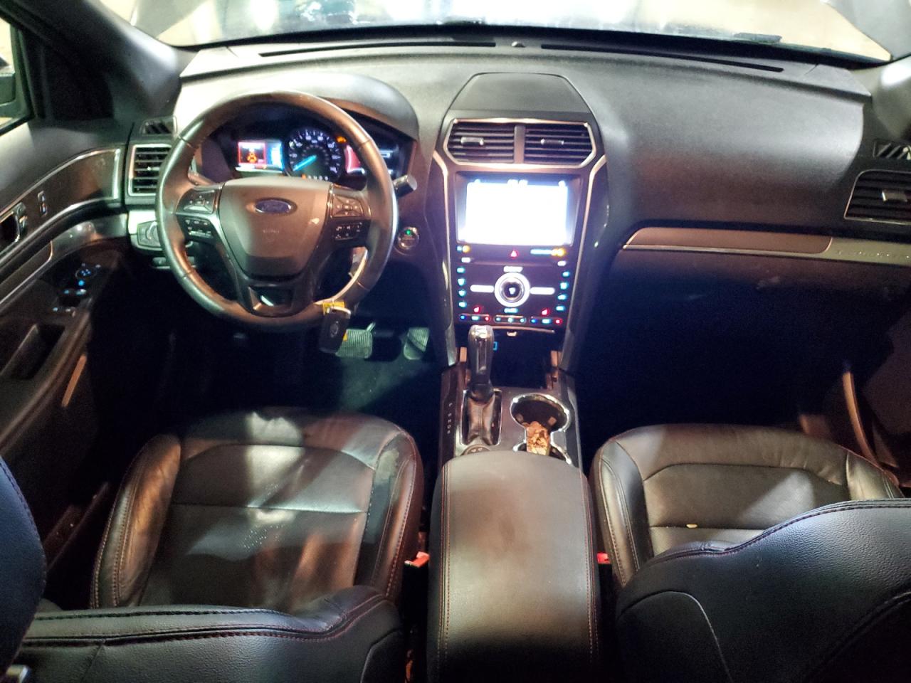 2019 Ford Explorer - Image 8