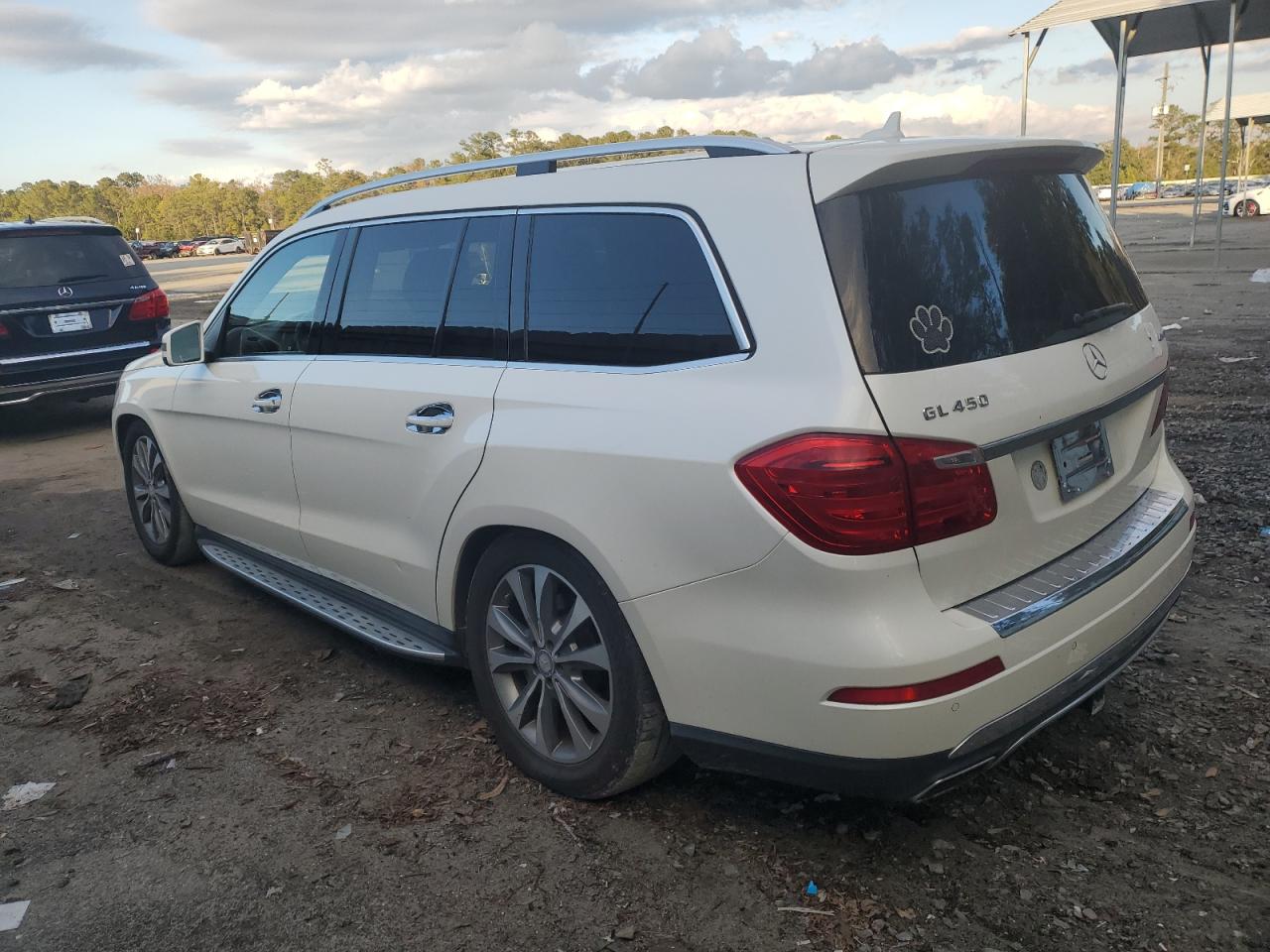 VIN 4JGDF6EEXFA504030 2015 MERCEDES-BENZ GL-CLASS no.2