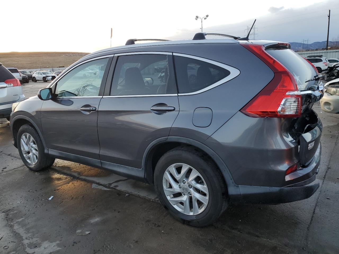 VIN 2HKRM4H7XGH616743 2016 HONDA CRV no.2