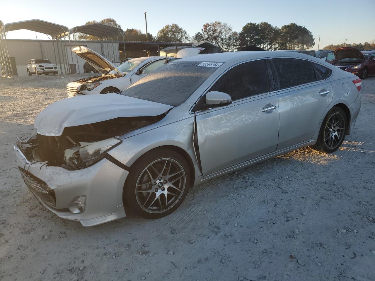 2014 Toyota Avalon - Image 1