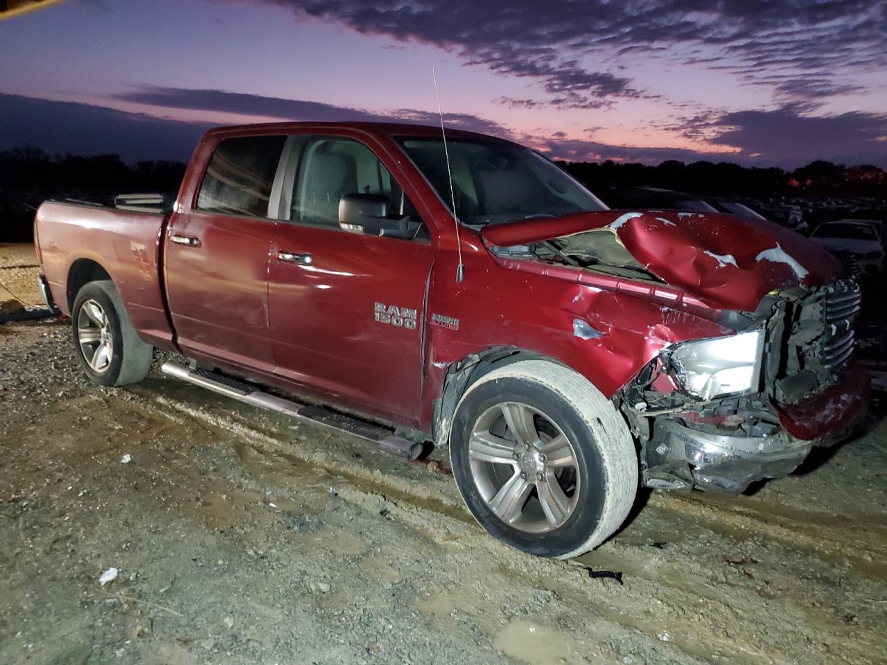 2014 RAM 1500 - Image 4