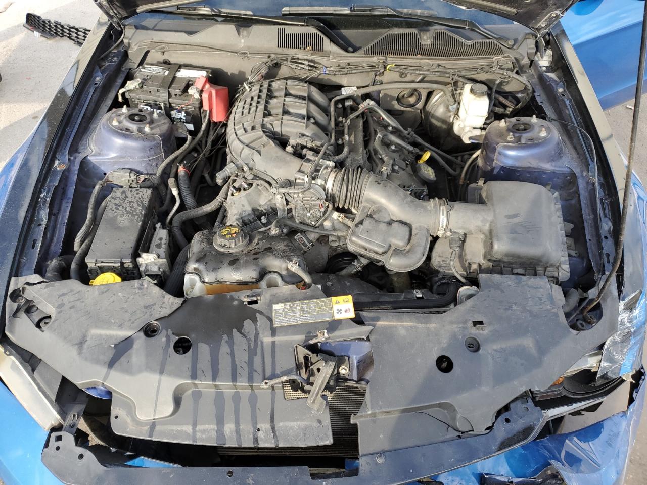 2012 Ford Mustang - Image 11