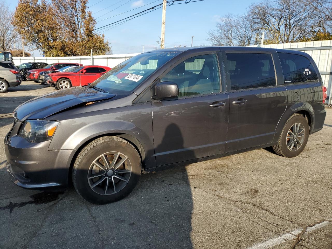 2019 Dodge Caravan - Image 1