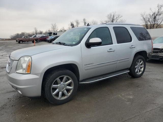 Parquets GMC YUKON 2013 Silver