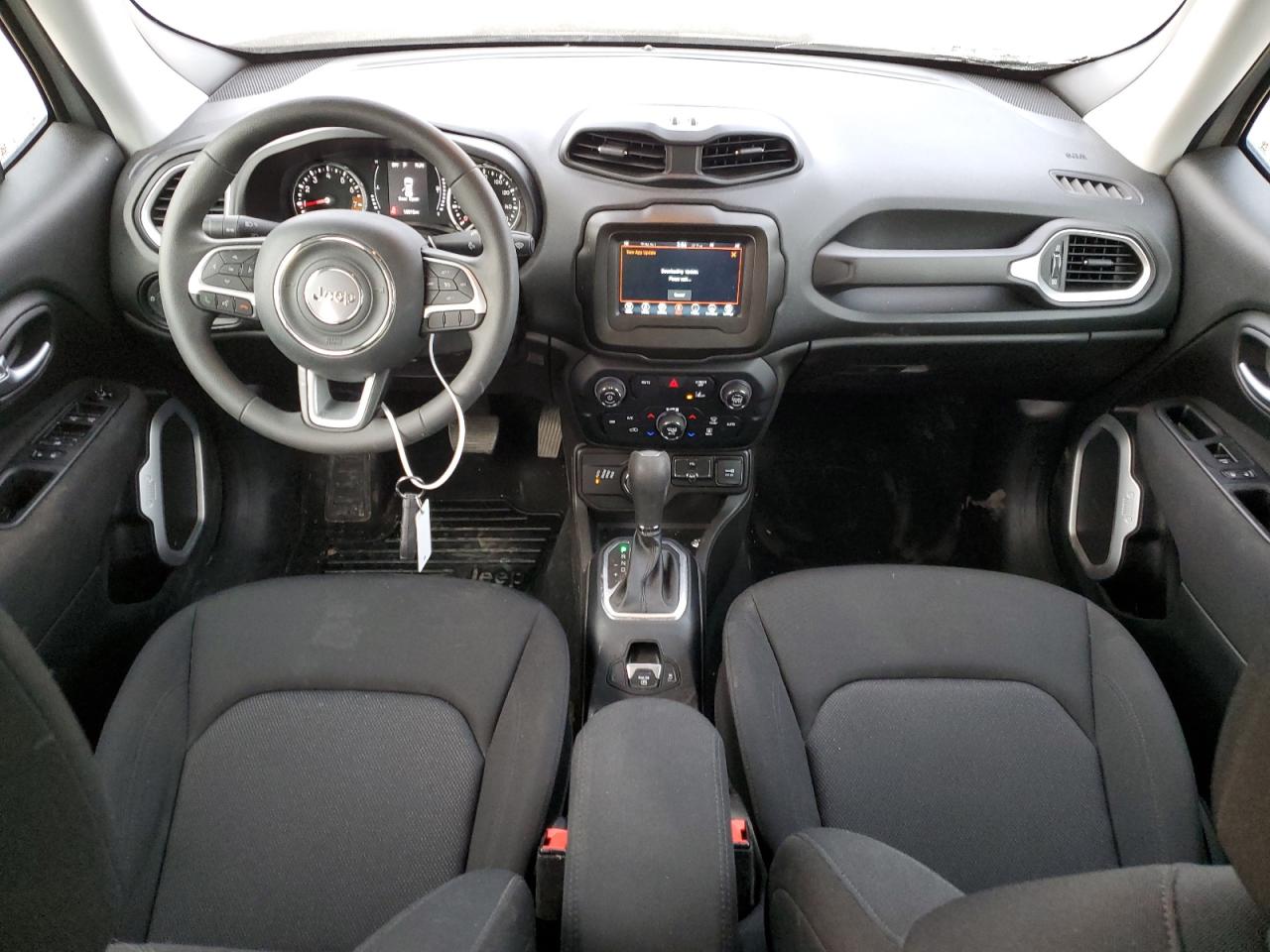 2021 Jeep Renegade - Image 8