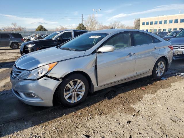  HYUNDAI SONATA 2013 Сріблястий